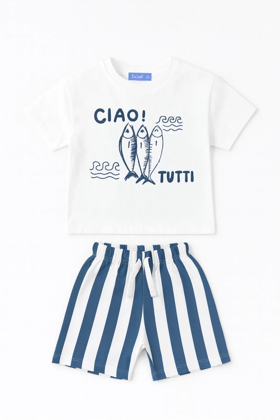 Completo t-shirt “Ciao!” e shorts righe