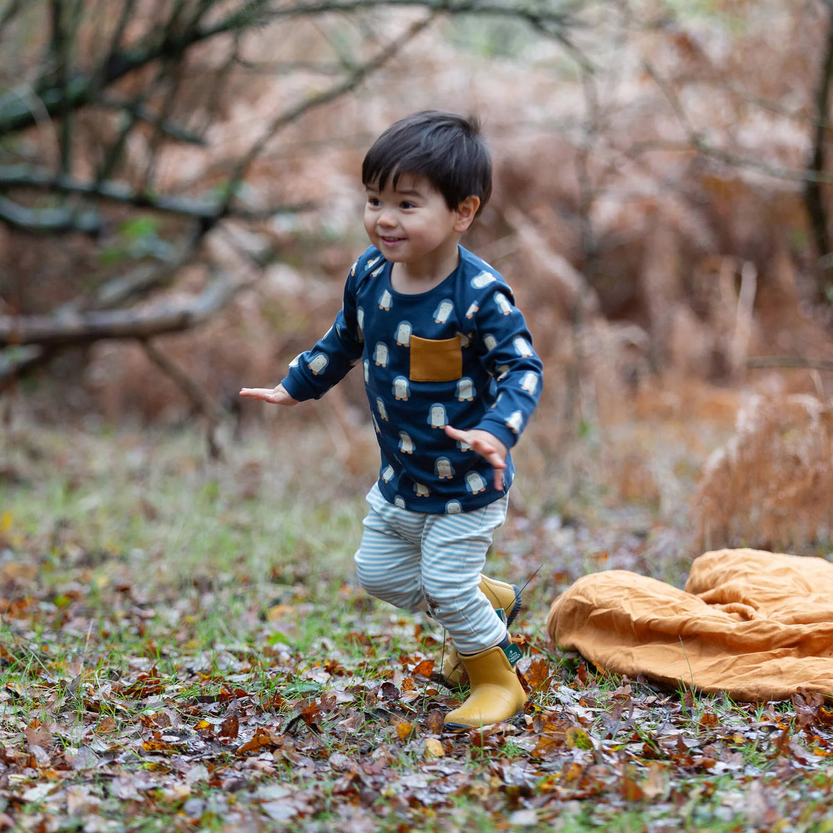 Set Pinguino pantaloni morbidi & maglietta | Little Green Radicals