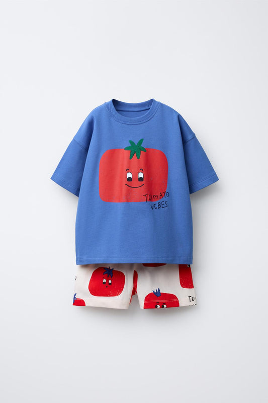 Completo t-shirt stampa pomodoro e shorts coordinati
