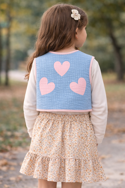 Gilet in cotone trapuntato leggero con fiocchi cuore | MIELA KIDS
